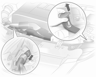 Für den Lampenwechsel vom Motorraum