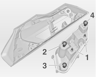 6. Glühlampe etwas in die Fassung